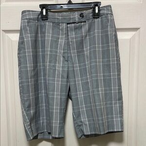 Cracked Wheat | Gray/Blue Plaid |Stretch| Classic| Bermuda |Golf |Shorts |Size 8